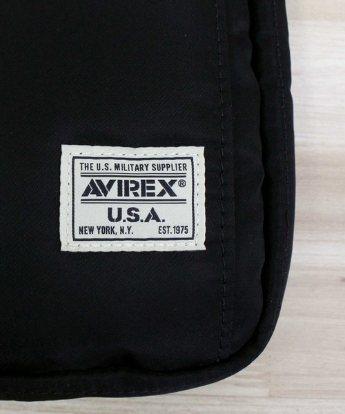 AVIREX（アヴィレックス）の「FLIGHT NYLON 'VERTICAL SHOULDER BAG'（ショルダーバッグ・メンズ・セージグリーン/ブラック・FREE）」の7枚目の写真