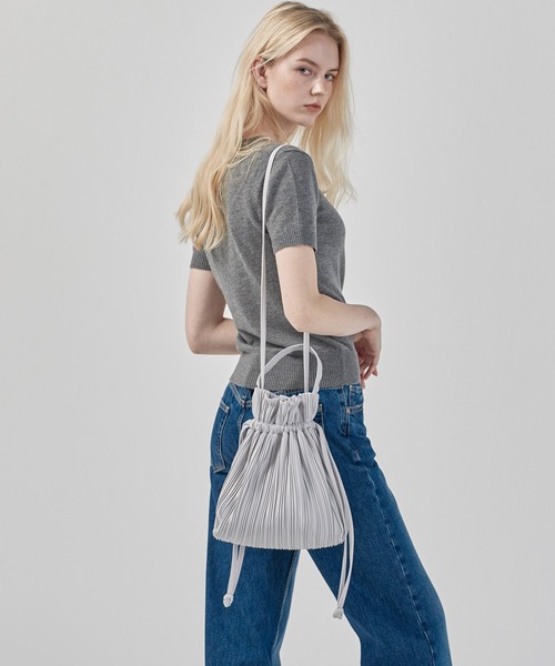 NERDY 公式正規品 プリーツ リボン 2WAY ホーボーバッグ (Ivory) Two way Ribbon Tote Bag リボントートバッグ プリーツバッグ
