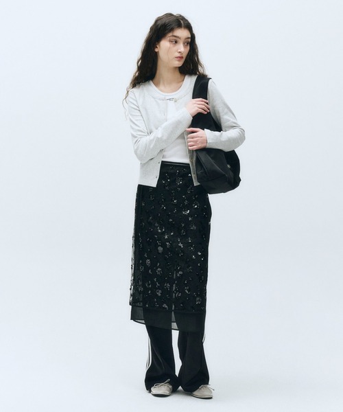 MARITHE + FRANCOIS GIRBAUD(マリテフランソワジルボー)の「W LAYERED SKIRT(スカート・レディース・アイボリー/ブラック・フリー)」の3枚目の写真