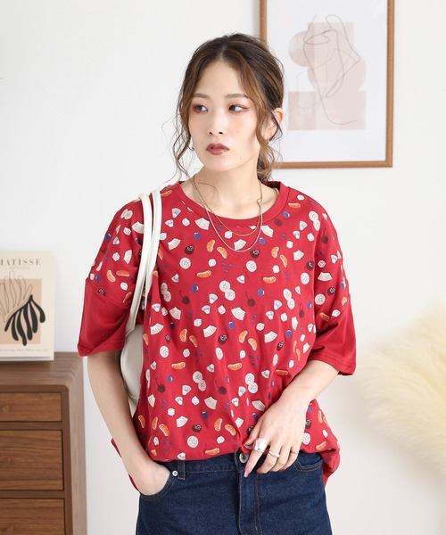 Emago(イマゴ)の「EMAGO フルーツポンチ刺繍T(Tシャツ/カットソー・レディース・ブラック/レッド/ネイビー・FREE)」の5枚目の写真