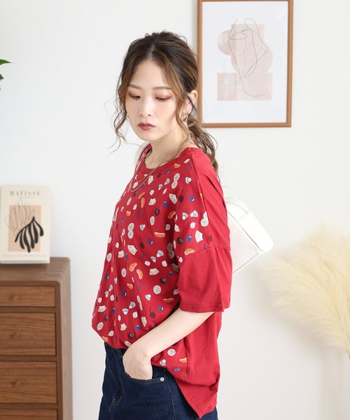 Emago(イマゴ)の「EMAGO フルーツポンチ刺繍T(Tシャツ/カットソー・レディース・ブラック/レッド/ネイビー・FREE)」の6枚目の写真