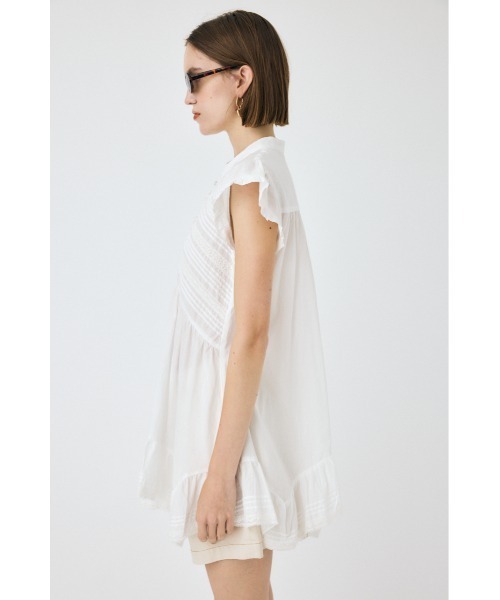 MOUSSY(マウジー)の「LACY FRILL チュニック(チュニック・レディース・ブラック/ホワイト・1/2)」の16枚目の写真