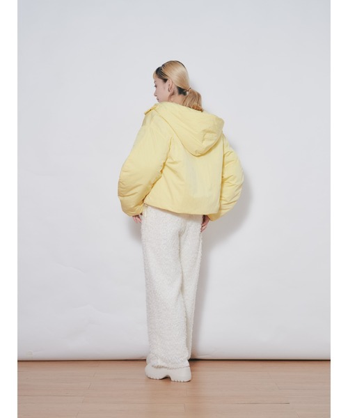 DOLLUPOOPS（ドールアップウップス）の「ショート丈ボリューム中綿ジャケット（ナイロンジャケット・レディース・ピンク/イエロー/ブラック/ブルー・38）」の12枚目の写真