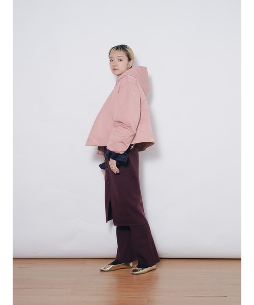 DOLLUPOOPS（ドールアップウップス）の「ショート丈ボリューム中綿ジャケット（ナイロンジャケット・レディース・ピンク/イエロー/ブラック/ブルー・38）」の18枚目の写真