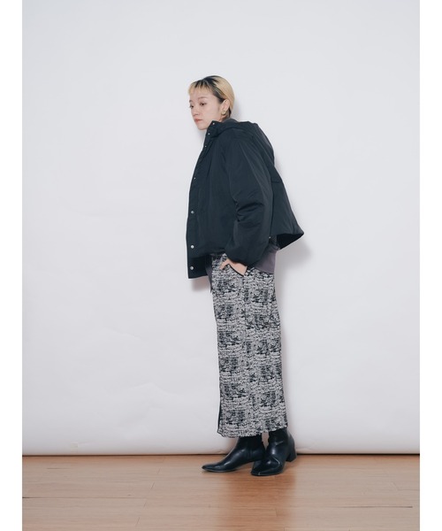 DOLLUPOOPS（ドールアップウップス）の「ショート丈ボリューム中綿ジャケット（ナイロンジャケット・レディース・ピンク/イエロー/ブラック/ブルー・38）」の15枚目の写真