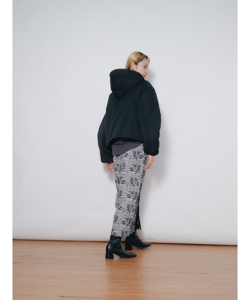 DOLLUPOOPS（ドールアップウップス）の「ショート丈ボリューム中綿ジャケット（ナイロンジャケット・レディース・ピンク/イエロー/ブラック/ブルー・38）」の16枚目の写真