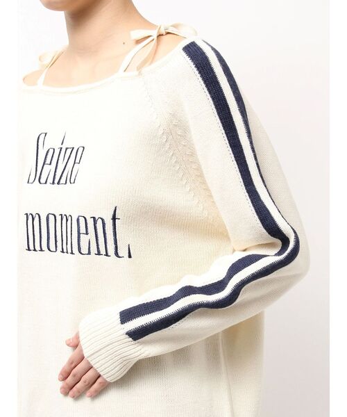 GYDA（ジェイダ）の「Seize the momentオフショルリボンニットトップス（ニット/セーター・レディース・アイボリー/ブラック/レッド・FREE）」の8枚目の写真