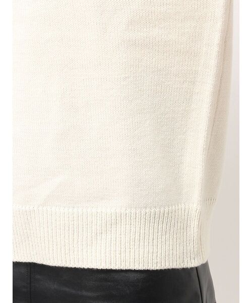 GYDA（ジェイダ）の「Seize the momentオフショルリボンニットトップス（ニット/セーター・レディース・アイボリー/ブラック/レッド・FREE）」の9枚目の写真