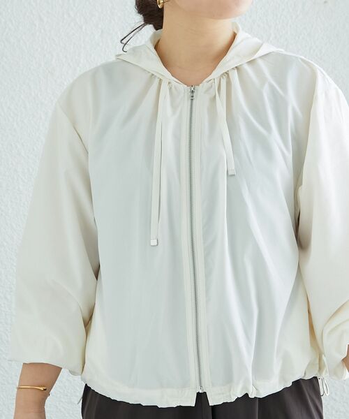 le.coeur blanc(ルクールブラン)の「komatsu.シアーフードブルゾン(ブルゾン・レディース・オフホワイト/ブラック・38)」の9枚目の写真