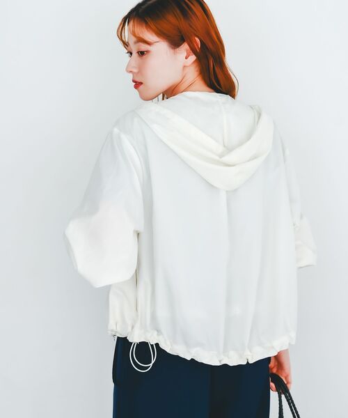 le.coeur blanc(ルクールブラン)の「komatsu.シアーフードブルゾン(ブルゾン・レディース・オフホワイト/ブラック・38)」の16枚目の写真