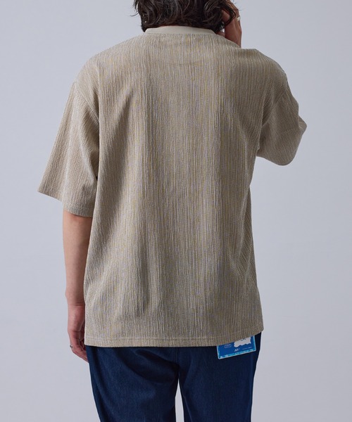 j.n.r.d(ジェー・エヌ・アール・ディー)の「【軽量・ドライタッチ】ライトクレープリラックスプルオーバー(Tシャツ/カットソー・メンズ・グレー/キナリ/ベージュ・M/L/LL)」の4枚目の写真