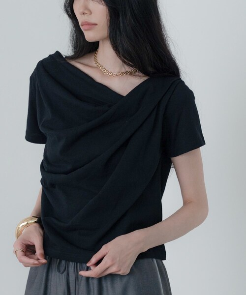 GALLEST（ギャレスト）の「ドレープクロップドカットソー（Tシャツ/カットソー・レディース・ブラック/ホワイト系/ナチュラル・38）」の19枚目の写真