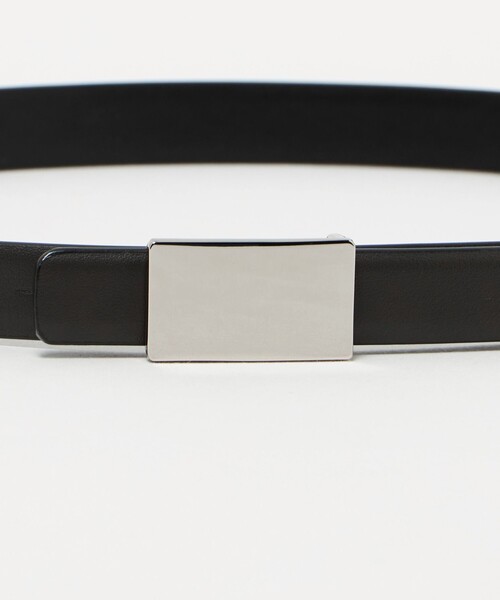 green label relaxing（グリーンレーベルリラクシング）の「リバーシブル メタルプレート ベルト（ベルト・レディース・ブラック/ダークグレー・FREE）」の11枚目の写真