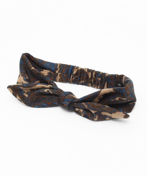 Kastane（カスタネ）の「結びヘアバンド（その他ヘアアクセサリー・レディース・ベージュ/レッド・FREE）」の3枚目の写真