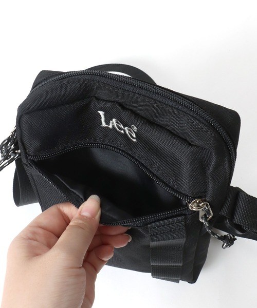 Lee(リー)の「Lee/リー 撥水 ロゴ ワンポイント刺繍 テープ付き ミニショルダーバッグ/レディース メンズ(ショルダーバッグ・レディース・グレー/ブラック/カーキ/ベージュ・FREE)」の19枚目の写真