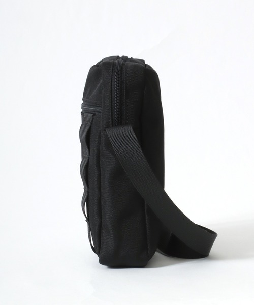 Lee(リー)の「Lee/リー 撥水 ロゴ ワンポイント刺繍 テープ付き ミニショルダーバッグ/レディース メンズ(ショルダーバッグ・レディース・グレー/ブラック/カーキ/ベージュ・FREE)」の11枚目の写真