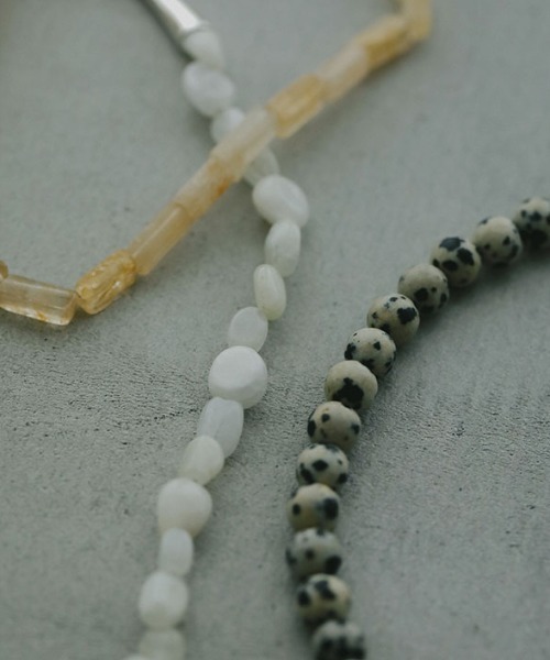 ETRE TOKYO(エトレトウキョウ)の「ムーンストーンビーズネックレス(ネックレス・レディース・オフホワイト・FREE)」の10枚目の写真