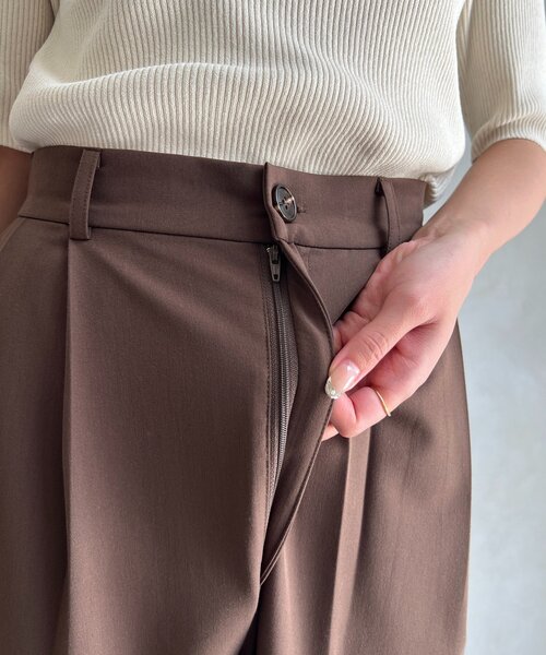 Chez toi（シェトワ）の「ベルト付きタックワイドパンツ（その他パンツ・レディース・ブラウン/ブルー/ブラック・FREE）」の14枚目の写真