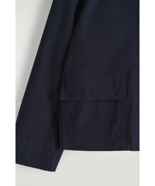 COS（コス）の「コットンユーティリティジャケット（その他アウター・レディース・ベージュ/ネイビー・XXS/S/M/L/XS）」の10枚目の写真