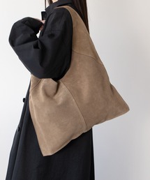 andrea cardone｜アンドレアカルドネ（レディース）のバッグ（スエード