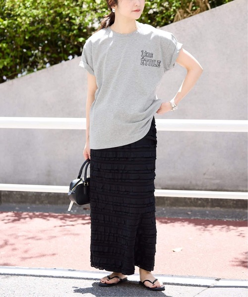 SLOBE IENA(スローブイエナ)の「《追加2》1ST ETOILE Tシャツ(Tシャツ/カットソー・レディース・ホワイト/ブラウン/グレー・FREE)」の5枚目の写真