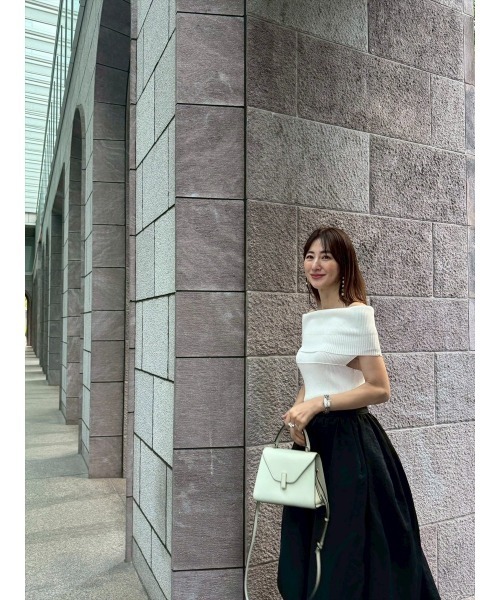Day and Grade(デイアンドグレイド)の「【前田ゆかセレクト】オフショルリブトップス(ニット/セーター・レディース・ホワイト・FREE)」の15枚目の写真