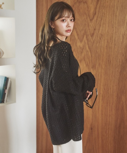 LAULEN(ローレン)の「knitting pattern shawl cardigan /編み柄ショールニットカーディガン(カーディガン/ボレロ・レディース・グレー/ブラック/ネイビー・FREE)」の15枚目の写真