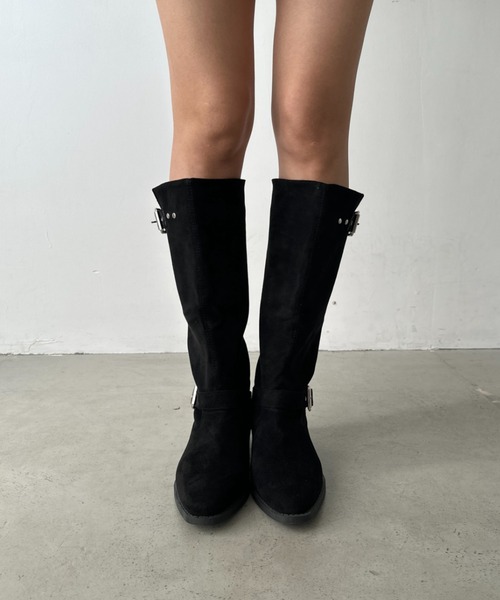 CLEA（クレア）の「フェイクスエードウエスタンロングブーツ（ブーツ・レディース・ベージュ/ブラック・24.5cm/23.5cm）」の4枚目の写真