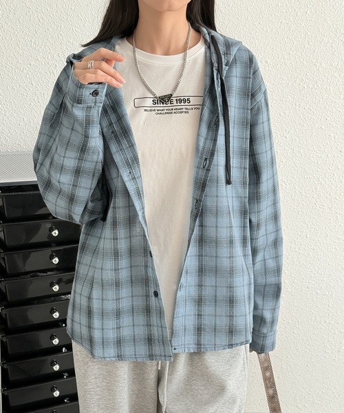 MAISON DE THERESE（メゾン ド テレーズ）の「フード付き ロングスリーブ チェックシャツ（シャツ/ブラウス・レディース・ホワイト/ダークグレー/ブルー・M/XL/L）」の8枚目の写真