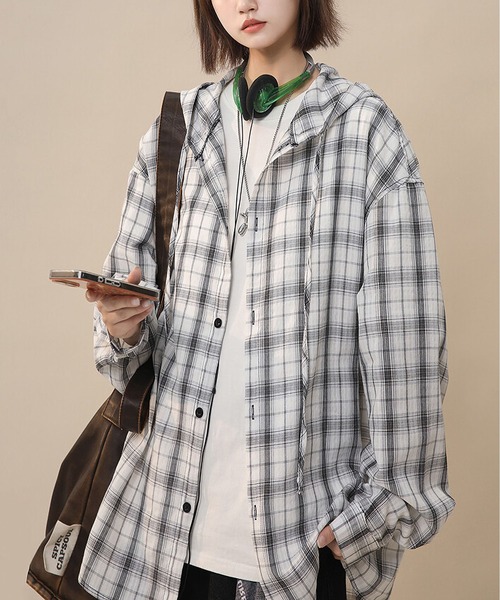 MAISON DE THERESE（メゾン ド テレーズ）の「フード付き ロングスリーブ チェックシャツ（シャツ/ブラウス・レディース・ホワイト/ダークグレー/ブルー・M/XL/L）」の19枚目の写真