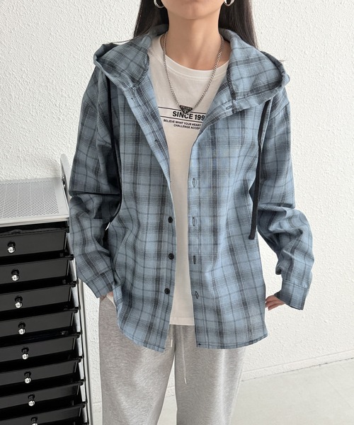 MAISON DE THERESE（メゾン ド テレーズ）の「フード付き ロングスリーブ チェックシャツ（シャツ/ブラウス・レディース・ホワイト/ダークグレー/ブルー・M/XL/L）」の13枚目の写真