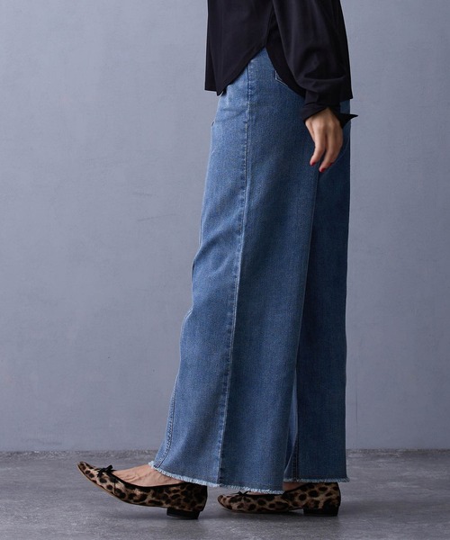 NICOLE white(ニコルホワイト)の「カットオフデニムパンツ(デニムパンツ・レディース・インディゴブルー/ブルー・FREE)」の7枚目の写真