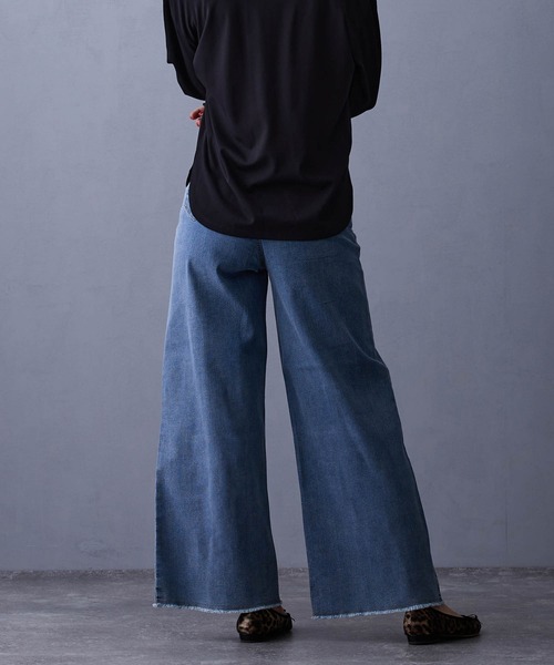 NICOLE white(ニコルホワイト)の「カットオフデニムパンツ(デニムパンツ・レディース・インディゴブルー/ブルー・FREE)」の8枚目の写真