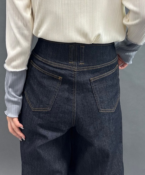 NICOLE white(ニコルホワイト)の「カットオフデニムパンツ(デニムパンツ・レディース・インディゴブルー/ブルー・FREE)」の18枚目の写真