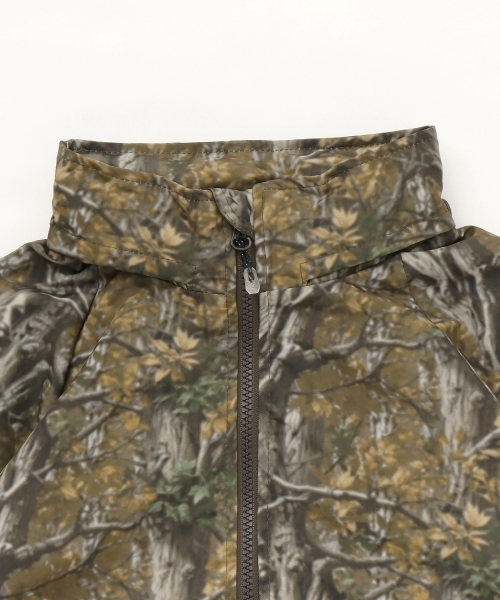 GLAZOS（グラソス）の「【GLSW.】【撥水】パッカブルブルゾン（ブルゾン・キッズ・ブラック/カラフル・LL/L/M）」の5枚目の写真