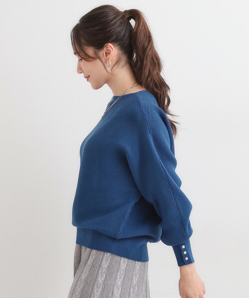 DRESKIP（ドレスキップ）の「【洗濯機可/体型カバー】お袖ボタン リブドルマンニット（ニット/セーター・レディース・ブラック/ネイビー系5/グレー/ブルー/イエロー/ベージュ/ボルドー/ダークブラウン系7/スモーキーグリーン系8/パープル系1・00）」の20枚目の写真