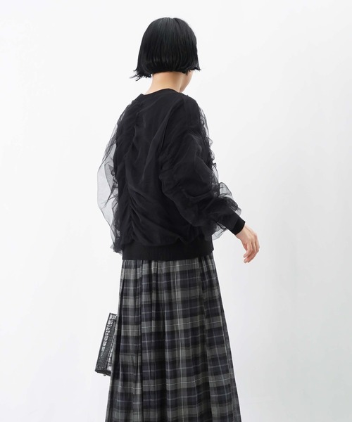 LUCA/LADY LUCK LUCA（ルカ/レディラックルカ）の「LC/LLL チュールラッピングニットプルオーバー（ニット/セーター・レディース・ブラック/アイボリー・FREE）」の9枚目の写真