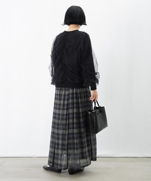 LUCA/LADY LUCK LUCA（ルカ/レディラックルカ）の「LC/LLL チュールラッピングニットプルオーバー（ニット/セーター・レディース・ブラック/アイボリー・FREE）」の13枚目の写真