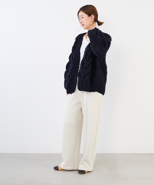 MICA&DEAL（マイカ＆ディール）の「【IRONING】ケーブルニットカーディガン-cable rough cardigan（ニット/セーター・レディース・ホワイト/ダークネイビー・FREE）」の15枚目の写真