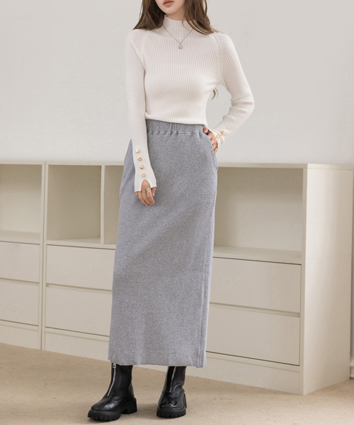 DAY CLOSET(デイ クローゼット)の「【袖コンシャスな美リブニット】長袖スリットゴールドボタンハイネックニットトップス レディース(ニット/セーター・レディース・ベージュ/ブラウン/ピンクベージュ/ホワイト/ブラック/アイボリー・FREE)」の13枚目の写真
