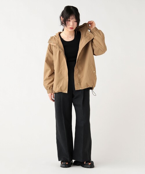 BEAMS HEART（ビームスハート）の「フーディー ライト ブルゾン（ブルゾン・レディース・ベージュ/ライトグレー/ブラック・SMALL/MEDIUM）」の9枚目の写真