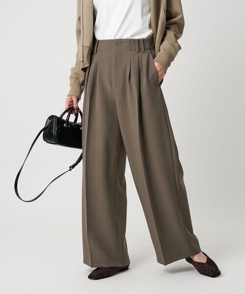 BEAUTY&YOUTH UNITED ARROWS（ビューティーアンドユースユナイテッドアローズ）の「【WEB限定 Wardrobe DAILY MINIMAL】ウールライク ランダムタック ワイドパンツ ウォッシャブル（スラックス・レディース・ブラック/グレー系/モカ・S/M/L）」の10枚目の写真