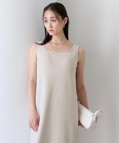 UR'S(ユアーズ)の「カップ付きジョーゼットワンピース(ワンピース・レディース・ブラック/ナチュラル/ネイビー・L/M/S)」の9枚目の写真