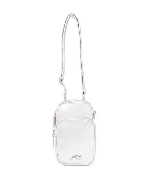 YIE YIE(イエイエ)の「YIE YIE/イエイエ/LUKE CROSSBODY BAG(ボディバッグ/ウエストポーチ・レディース・シルバー/ブラック・F)」の12枚目の写真