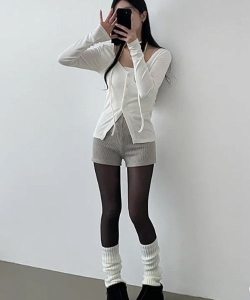 VIVID LADY(ビビッドレディー)の「リブニット タイトフィット ショートパンツ(その他パンツ・レディース・ブラック/ベージュ/チャコールグレー・FREE)」の20枚目の写真
