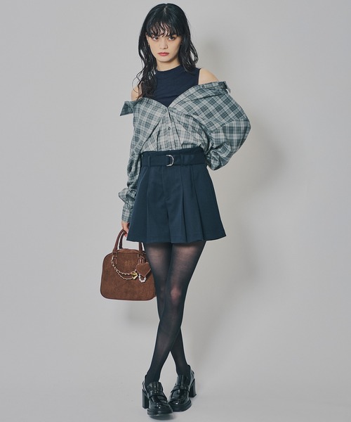 REDYAZEL（レディアゼル）の「マルチウェイオフショルチェックシャツ×タンクトップ（シャツ/ブラウス・レディース・ブラウン/グレー/ネイビー・FREE）」の20枚目の写真