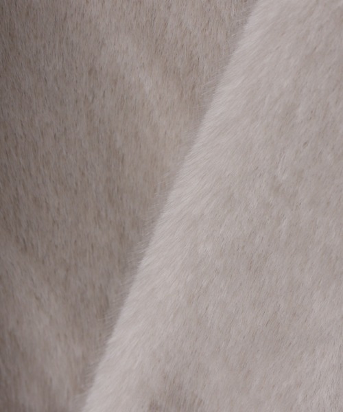 LAUTREAMONT（ロートレアモン）の「リバーシブルファーフーディベスト（その他アウター・レディース・ブラック/ベージュ・9号）」の8枚目の写真