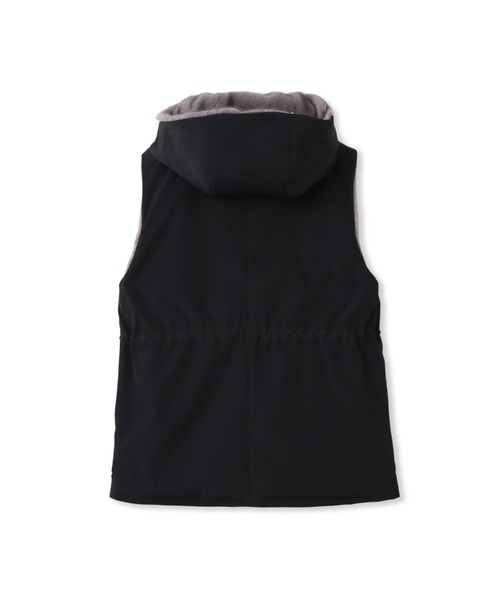 LAUTREAMONT（ロートレアモン）の「リバーシブルファーフーディベスト（その他アウター・レディース・ブラック/ベージュ・9号）」の11枚目の写真