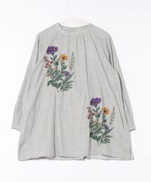 SUPER HAKKA（スーパーハッカ）の「コットンビエラ先染めシャンブレービッグポピーブーケ刺繍チュニックブラウス（シャツ/ブラウス）」