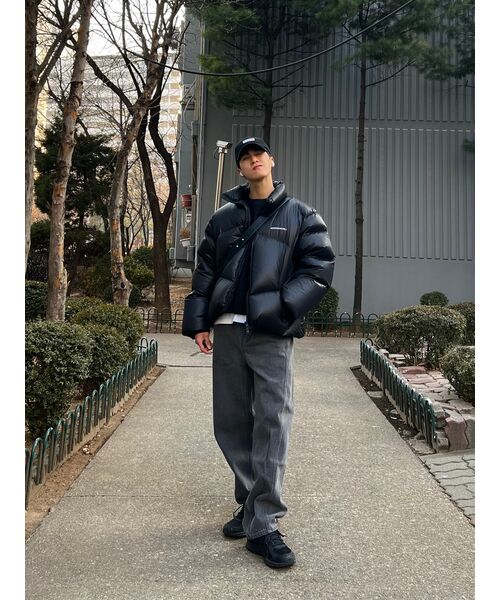 MUSINSA STANDARD（ムシンサスタンダード）の「ツイストセミバルーンデニムパンツ[グレー]（デニムパンツ・メンズ・その他・30/31/33/26/27/28/40/38/42/36/34/32/29）」の17枚目の写真
